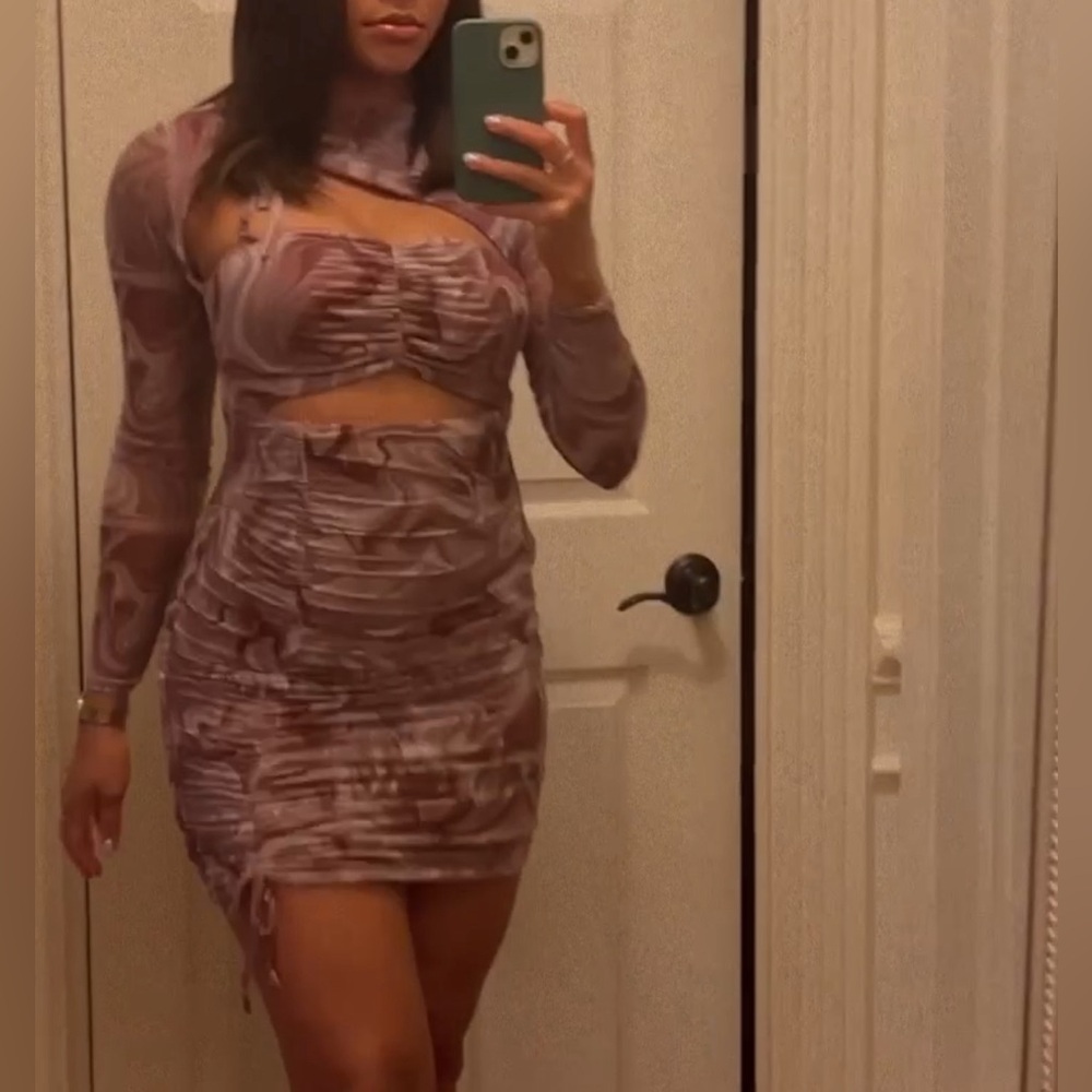 Club L London - Printed Mesh Cutout Ruched Mini Dress